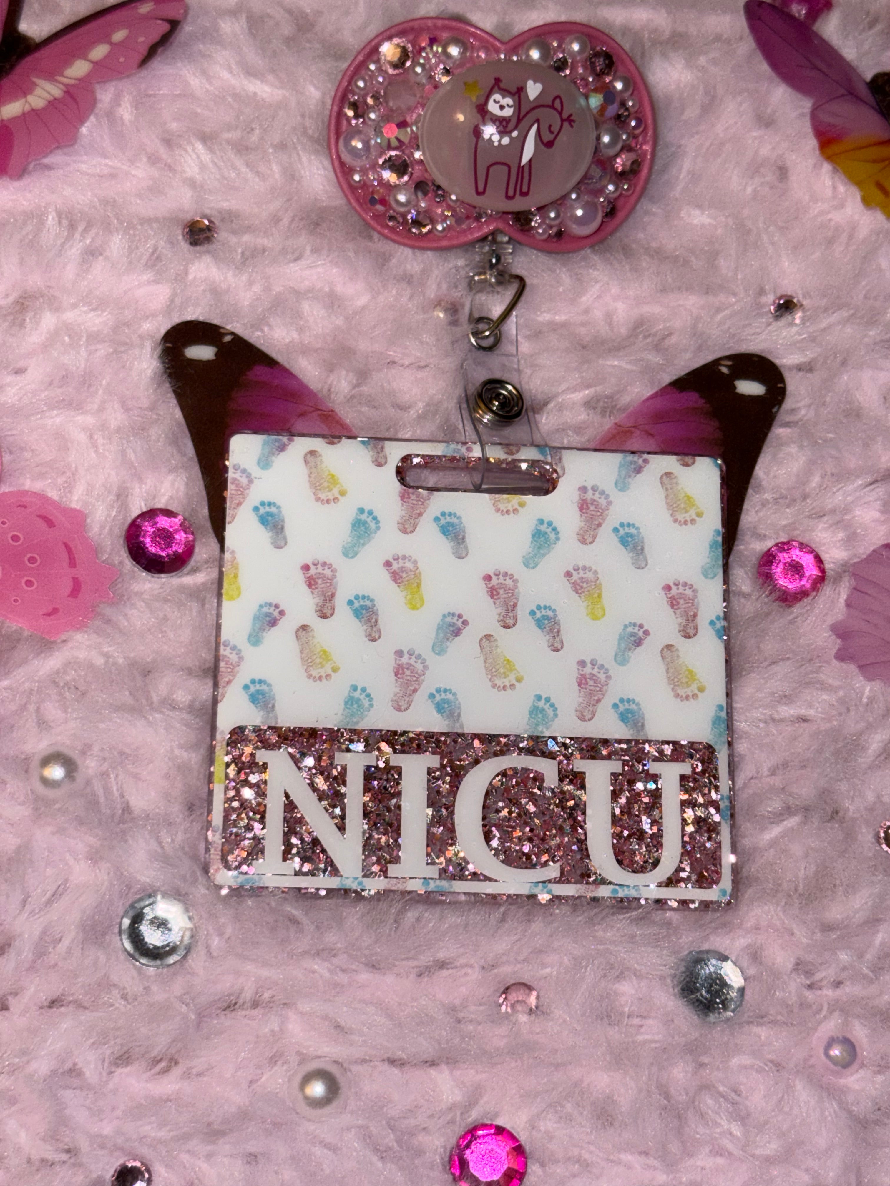 Customized Badge Buddy Set